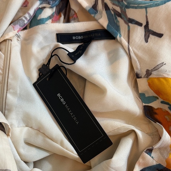 BCBGMaxazria Floral Long Sleeve Dress Size 2 - Picture 7 of 11